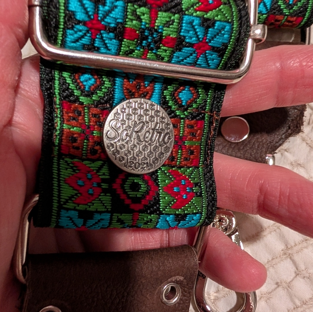 Soretro Crossbody Strap